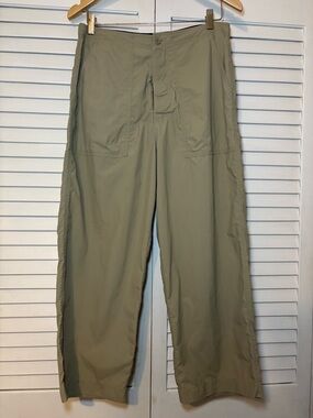 Royal Robbins Women's Outdoor Pants Size 10 Tan Wide-Leg Hiking Utility Cropped
